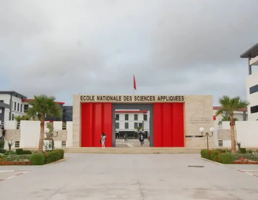 استئنافية أكادير تبرئ مديرا سابقا وموظفا بـ”ENSA أكادير” من تهم “التزوير وانتحال صفة”