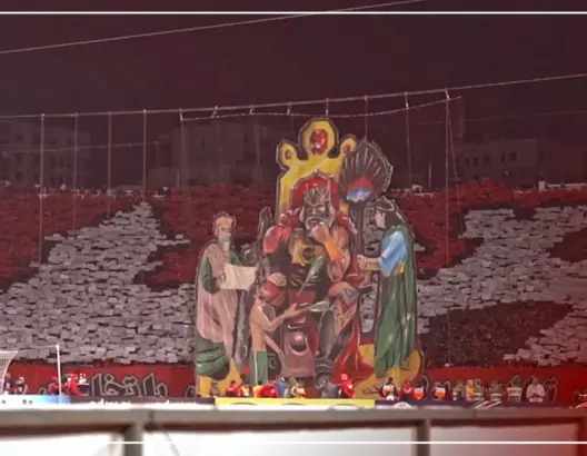 تيفو رهيب لجماهير الوداد أمام الرجاء في الديربي