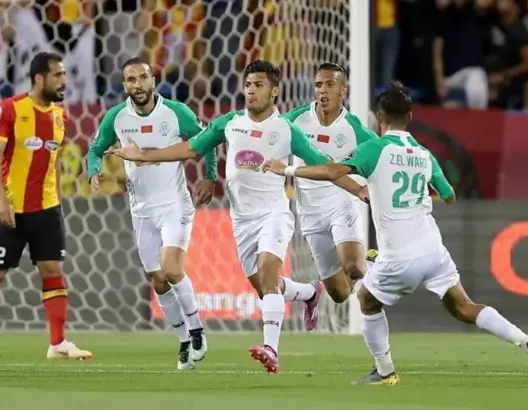 الرجاء يطلق جميع تذاكر مباراته أمام الترجي عبر الإنترنيت