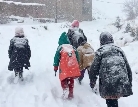 نشرة إنذارية.. تخوفات من تفاقم معاناة سكان المناطق النائية بين تاونات والحسيمة