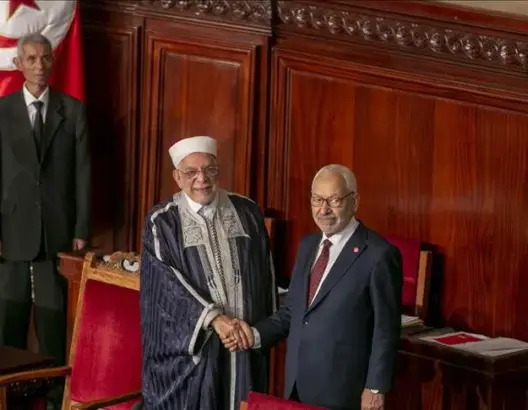 انتخاب الغنوشي رئيسا لبرلمان تونس.. و6 أسماء مرشحة لرئاسة الحكومة الجديدة