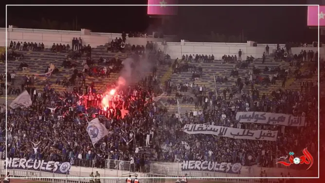 هكذا شجعت جماهير اتحاد طنجة فريقها أمام الوداد(فيديو)