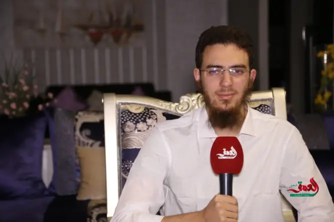 من داخل بيته.. العزوزي “أفضل مخترع عربي” يكشف خبايا اختراعه ويوجه رسالة للمسؤولين (فيديو)
