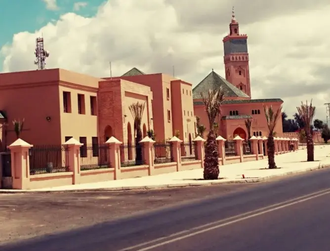 وفاة إمام وخطيب مسجد بمراكش بعد إصابته بـ”كورونا” (صورة)