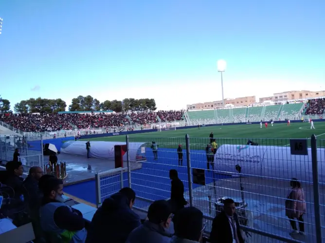 جماهير الاتحاد البيضاوي تستحضر الأمجاد بتيفو في نهائي كأس العرش(فيديو)