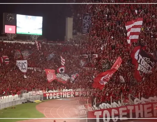 اهازيج الوداد تزلزل دونور امام اتحاد طنجة(فيديو)