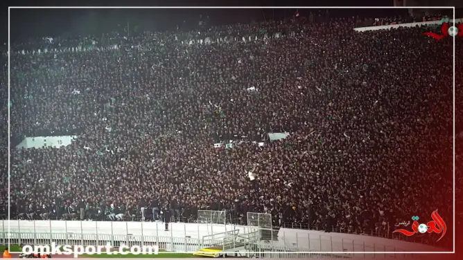جماهير”الكورفا سود” تزلزل دونور بأغنية “كي عكاشة كي لومبيلونس”