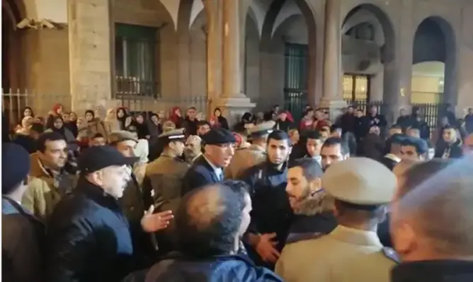 سلطات تطوان تمنع وقفة تضامنية مع غزة وتفرق المحتجين بالقوة (صور)