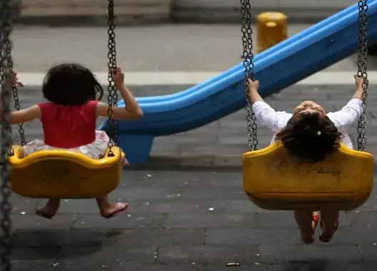 الرميد: جهة الرباط تتصدر مدن “أطفال بلا هوية”.. والسبب الأبوين