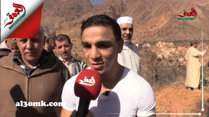 أوبعلي.. بطل عالمي في الملاكمة يساهم في ربط دواوير نائية بالماء (فيديو)