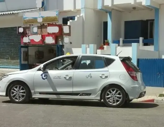تغيير لون “الطاكسيات” بـ3 مدن بالشمال يثير الجدل.. نقابات ترفض والعمالة توضح
