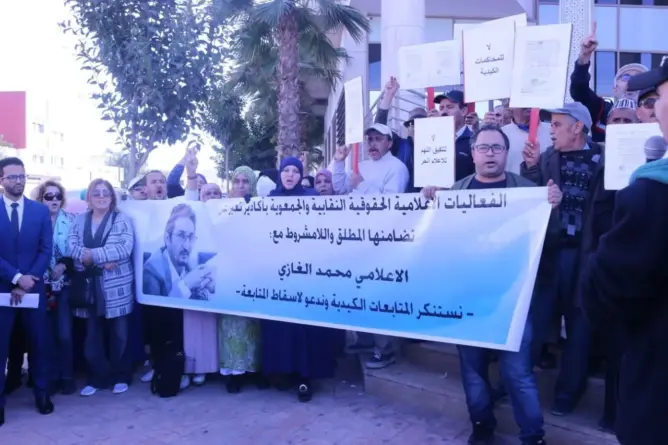“تشابه في الإسم” يجر إعلاميا في أكادير إلى القضاء..وفعاليات تتضامن