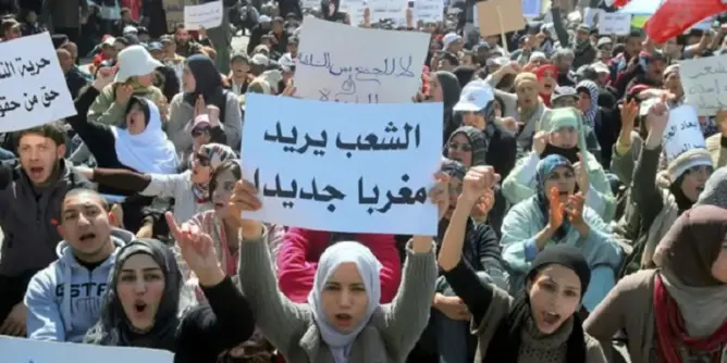 تقرير.. الاحتجاج بالمغرب يُرغم صناع القرار على الوقوف بمفترق طرق مصيري