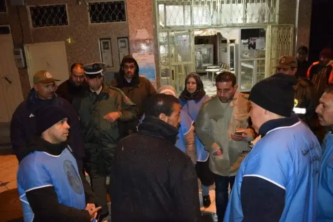 بسبب الصقيع.. جمعويون يطلقون حملة “زيرو” متشرد بشوارع خنيفرة (صور)