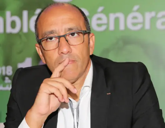 رسميا.. الجمع العام ينتخب جواد الزيات رئيسا لنادي الرجاء الرياضي