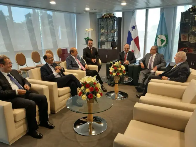 قضية الصحراء المغربية حاضرة في مباحثات بن شماش ورئيس “الميركوسور”