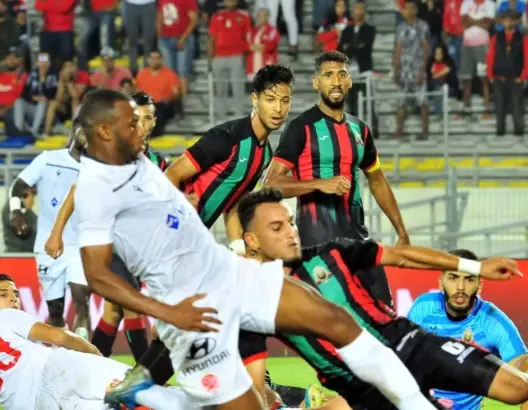 إنطلاق عملية بيع تذاكر كلاسيكو الوداد والجيش الملكي