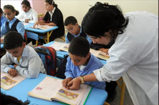 مدرسة بسطات تبحث عن 25 مدرسا