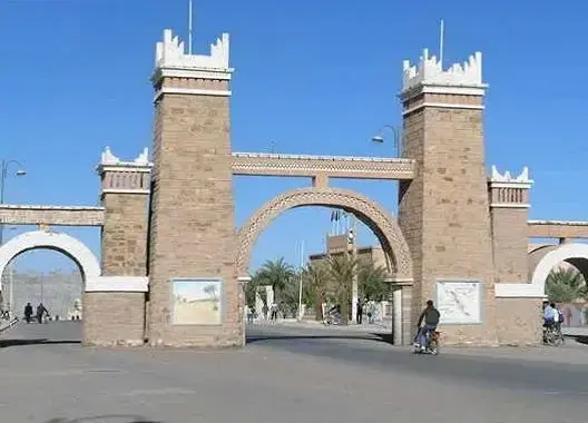 مواطنون غاضبون من إقامة مطرح للنفايات على أرض سلالية بزاكورة