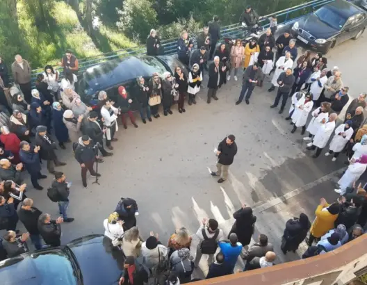 أطباء وممرضون يتظاهرون بطنجة .. ويحذرون: الوضع الصحي ينهار (صور)
