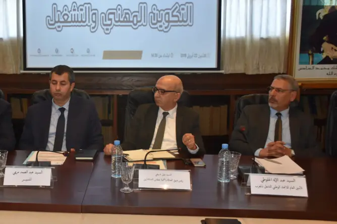 مستشارو البيجيدي بلا موقف حيال منع الحجز على أملاك الدولة