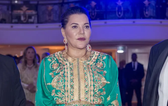 لالة حسناء تترأس عشاء رسميا أقامه الملك في افتتاح مهرجان مراكش