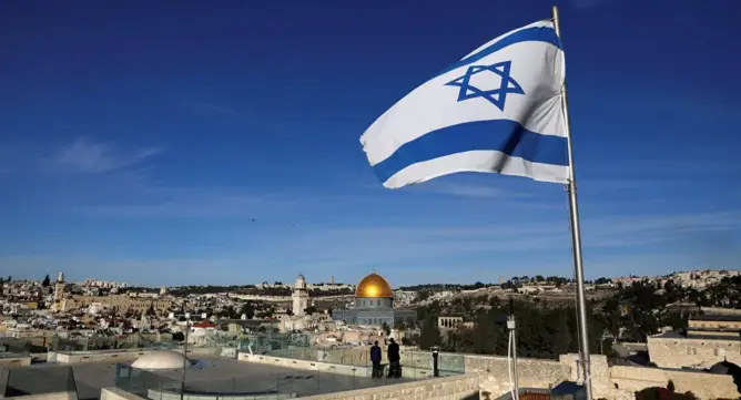 دستورية التطبيع