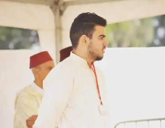 الوطن في حاجة إلى شبابه