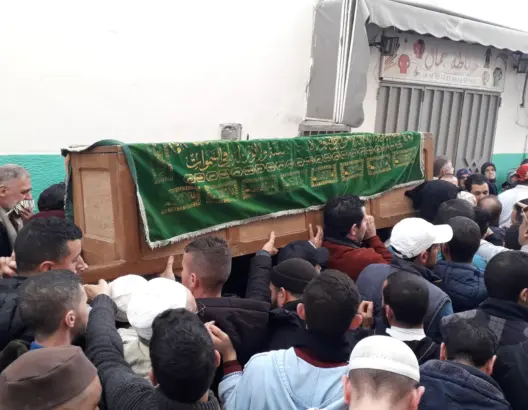 الداخلية تحدد العدد المسموح به في حضور مراسم الدفن بالمغرب وتمنع التأبين