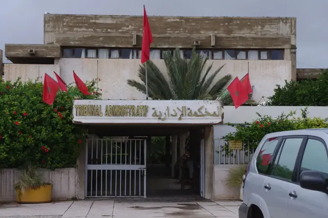 القضاء يعزل رئيس جماعة أيت ملول واثنين من أعضائه
