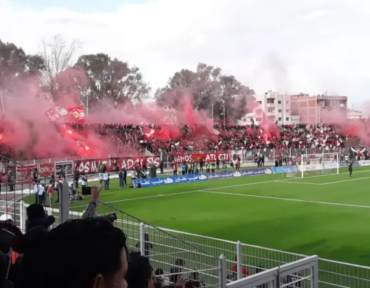الكزاز يقود “ديربي الشمال”.. وتحديد 8000 تذكرة لجماهير تطوان فقط وسط نداءات لتفادي الشغب