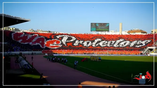 تيفو الوينرز يزين مدرجات “دونور” في مباراة نهضة الزمامرة (فيديو)