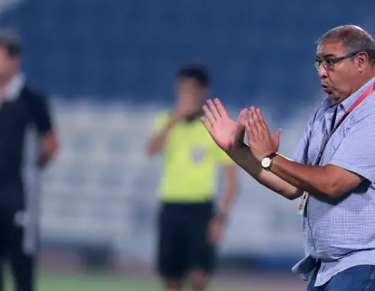 الهزائم المتتالية توقف مسيرة المدرب العامري مع رجاء بني ملال