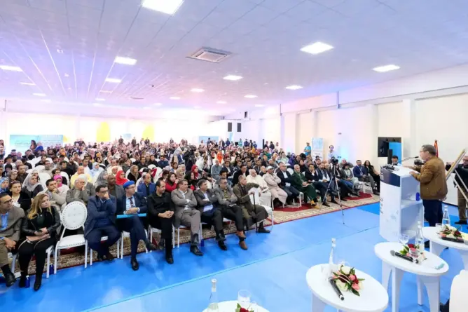 بمنتدى “ازا”.. أرحموش يدعو لخدمة القضية الأمازيغية بداخل المؤسسات