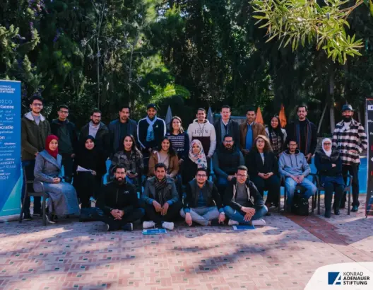 دورة تكوينية في المشاركة الديمقراطية للشباب ببني ملال