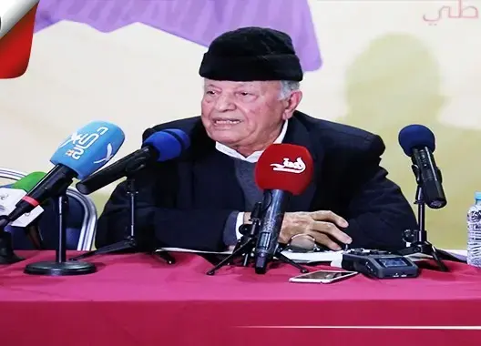آيت إيدير يحاضر بالجديدة عن الجذور الأولى لحركة الاتحاد المغاربي (فيديو)