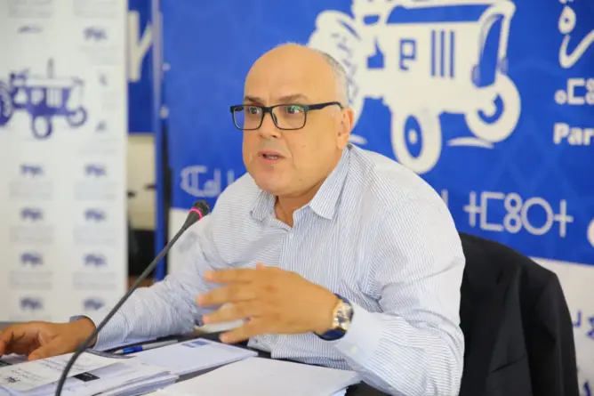 بوطيب يعلن ترشحه لقيادة البام ويدعو لـ”تصحيح المسار” ويهاجم وهبي