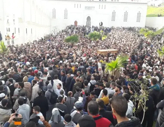 سنة 2020 تعزف لحنا حزينا في بيوت السياسيين والفنانين والإعلاميين وعلماء الدين
