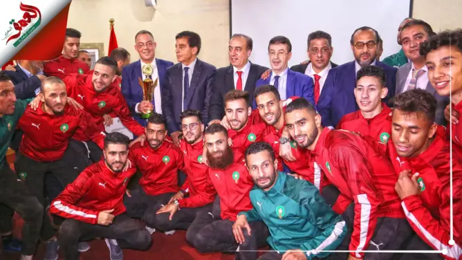 رسالة ملكية واحتفاء رسمي بأسود “الفوتسال” إثر تتويجهم باللقب الإفريقي (فيديو)