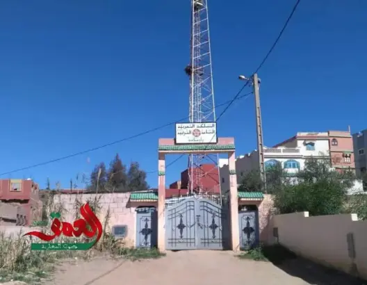 إقتناء سيارة جديدة يثير جدلاً بجماعة نواحي خنيفرة.. والرئيس يوضح