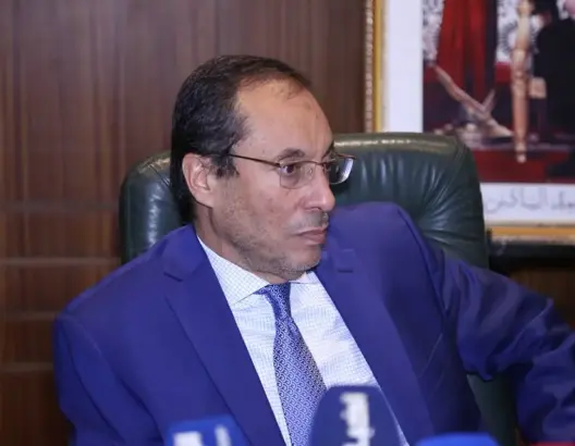في أول خروج له بعد إصابته بفيروس “كورونا” .. الوزير اعمارة: أنا بخير