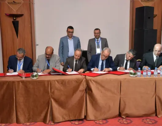 المدراء الجهويون لوزارة الشغل يوقعون على “ميثاق المسؤولية”