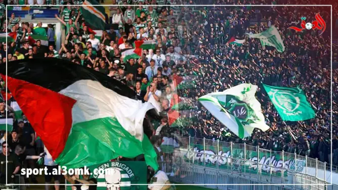 جماهير الرجاء ترد على “صفقة القرن” بطريقتها الخاصة وتُزلزل “دونور” (فيديو)