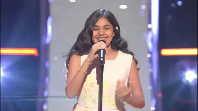 الطفلة المغربية رنين بجدادي تقترب من لقب “The Voice Kids”
