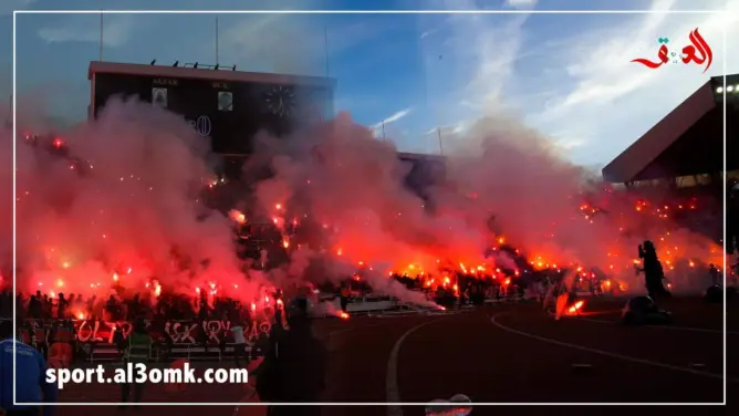 جماهير الجيش تشعل ملعب مولاي عبد الله بأكبر كركاج في الشطر الأول من البطولة(فيديو)