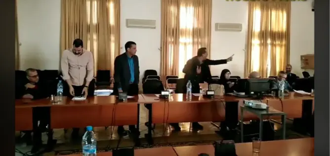 أمكراز يخلق الجدل بجماعة أولاد تايمة.. والمعارضة تنسحب من الدورة