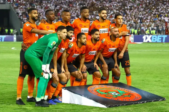 النهضة البركانية يتأهل إلى ربع نهائي كأس الكاف متصدرا