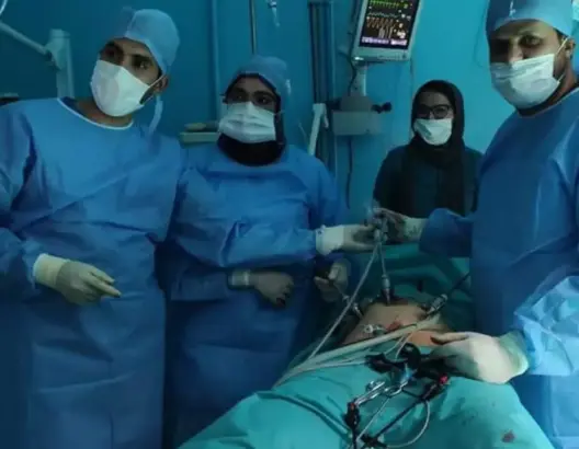 فريق طبي بأزيلال ينجح في أول عملية جراحية لحمل خارج الرحم