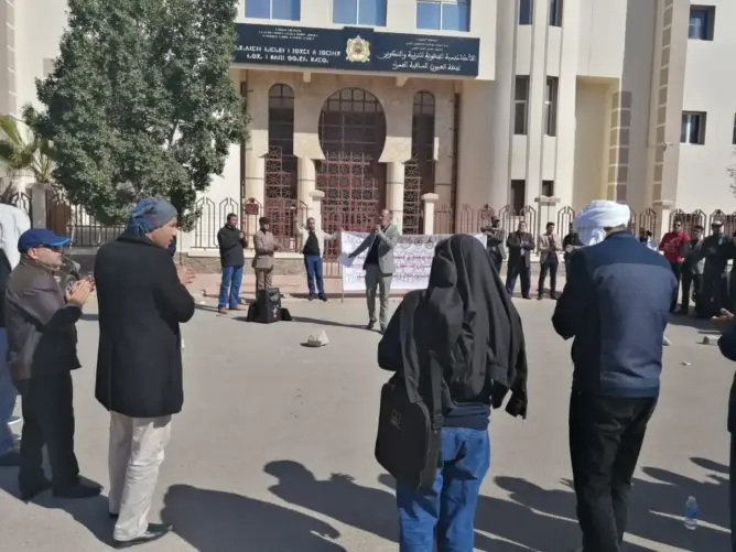 “منصب شاغر” بمؤسسة تعليمية يثير جدلا واسعا بالعيون