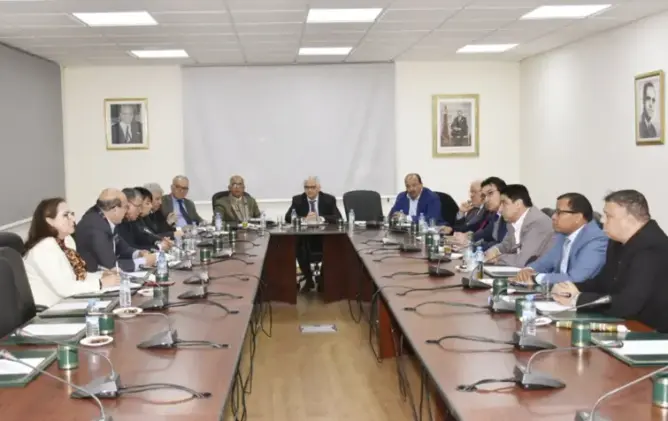 الاستقلال ينتقد المقاربة الترابية لتخفيف الحجر الصحي وضعف تواصل الحكومة